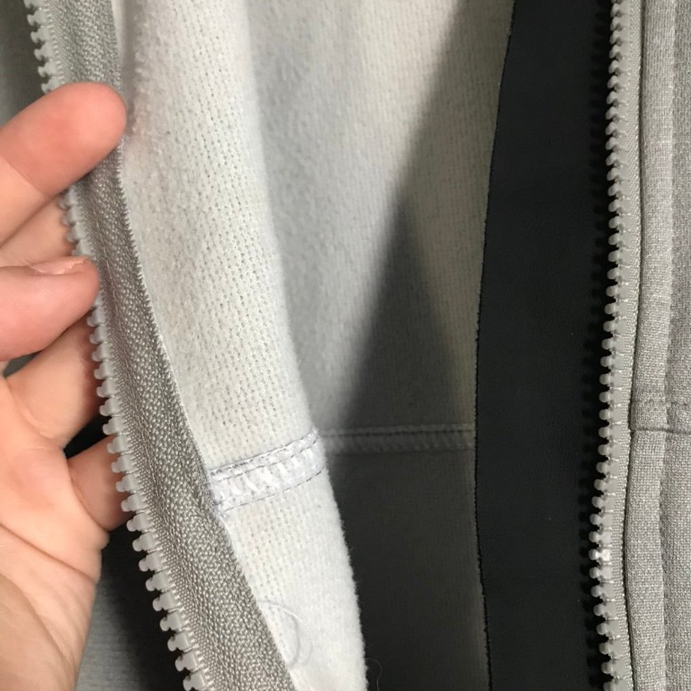 Bench Jacket - Picture 4 of 5